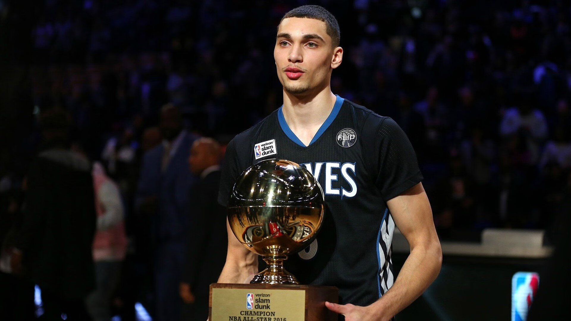 最火爆瞬间:场上精彩夺冠时刻!,夺冠最燃瞬间